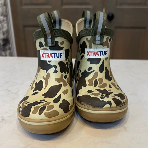 XTRATUF Kids' Camo Rain Boots - Picture 4 of 5